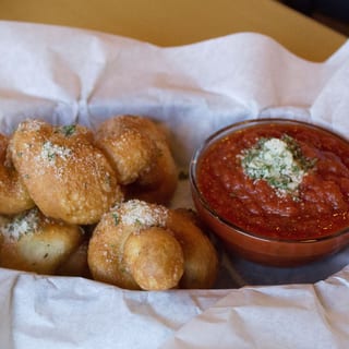 Garlic Knots