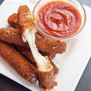 Mozzarella Sticks